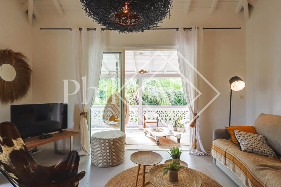 Beautiful 2 Bed-Rooms Apartment At Orient Beach Marigot  Exterior photo